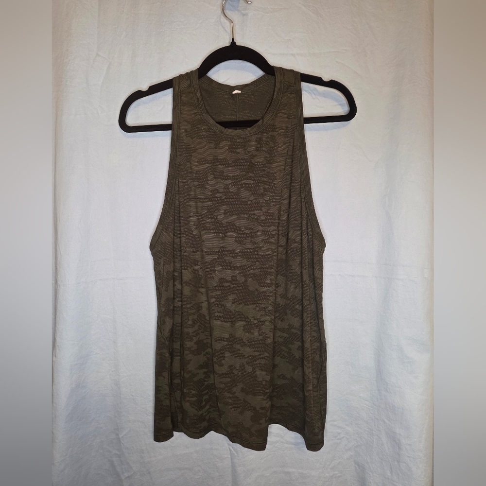 G405. Lululemon Miles Ahead Tank in Deep Camp - Size 8 (?)